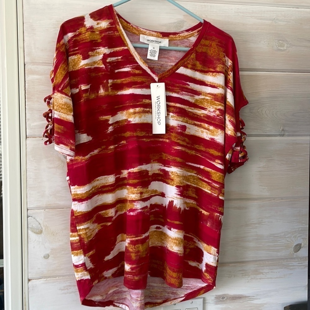 Workshop Arizona Sunset Peekaboo‎ Sleeves Top